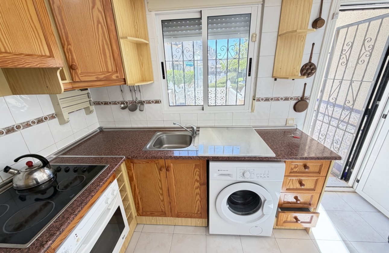 Resale - Townhouse -
La Florida