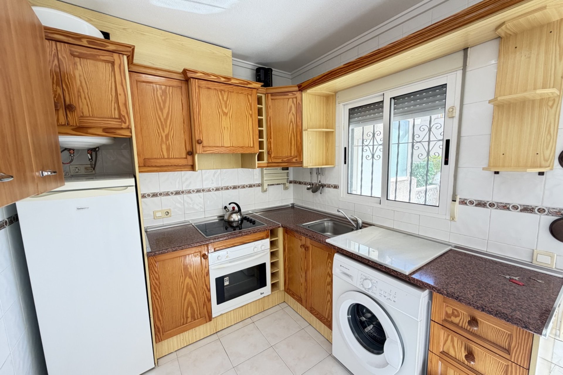 Resale - Townhouse -
La Florida