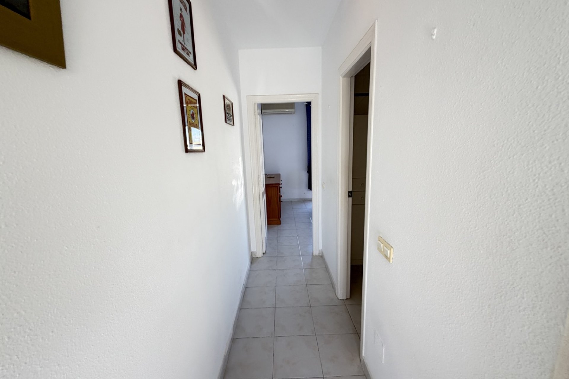 Resale - Townhouse -
La Florida