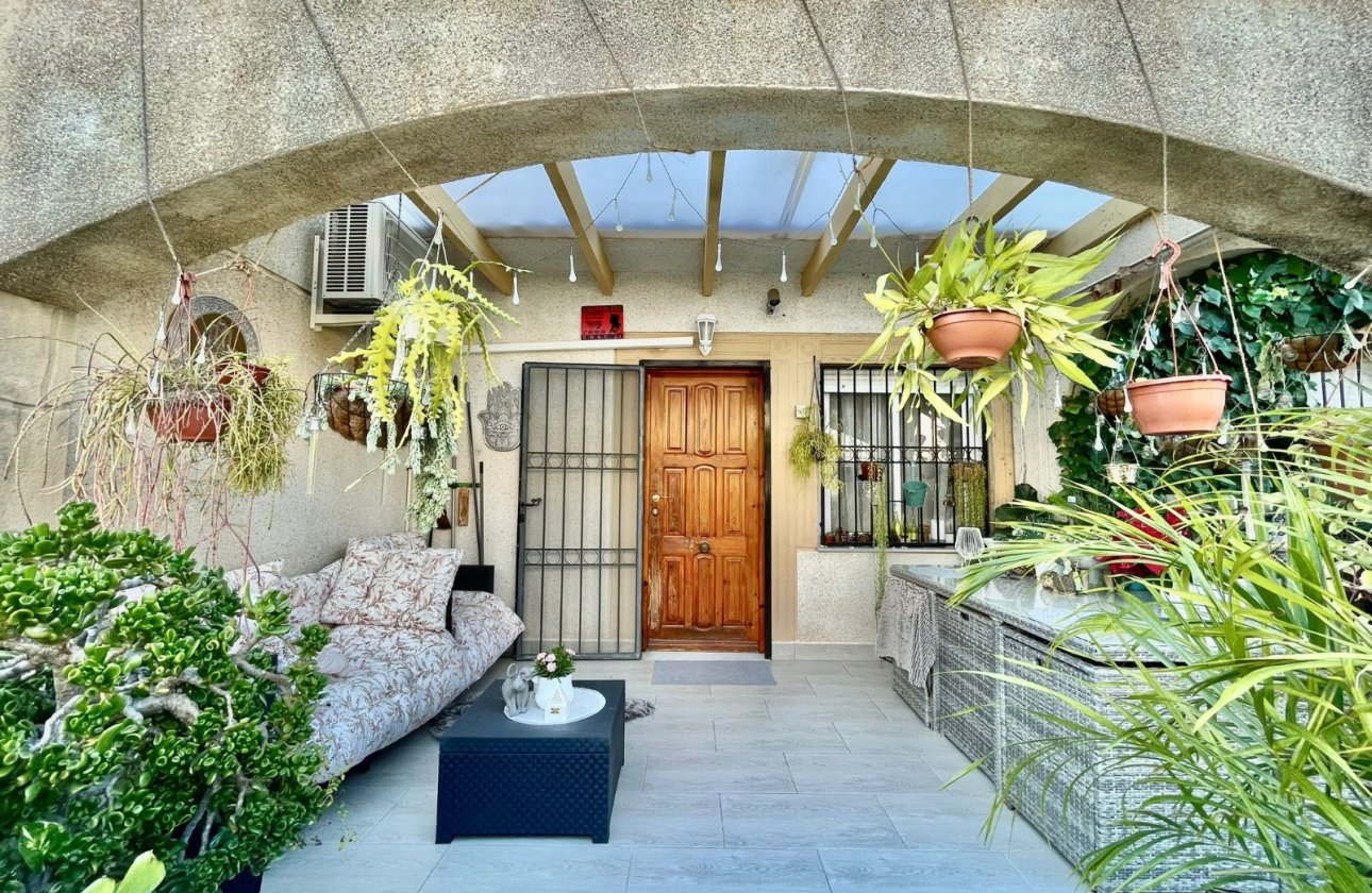 Resale - Townhouse -
Orihuela Costa - Playa Flamenca