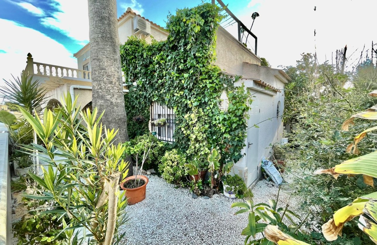 Resale - Townhouse -
Orihuela Costa - Playa Flamenca