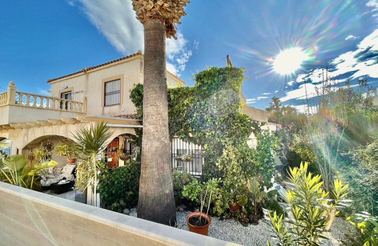 Resale - Townhouse -
Orihuela Costa - Playa Flamenca