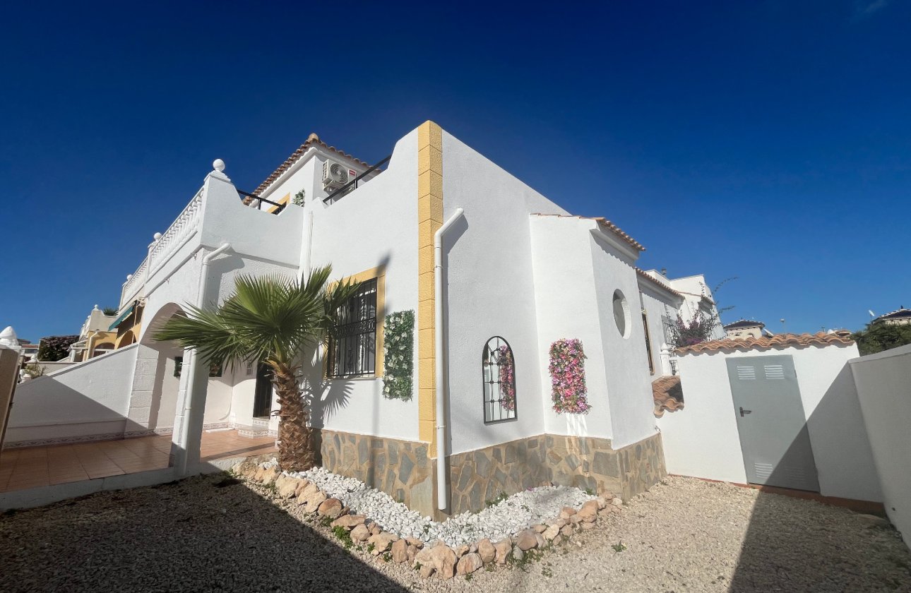 Resale - Townhouse -
Punta Prima - Serena