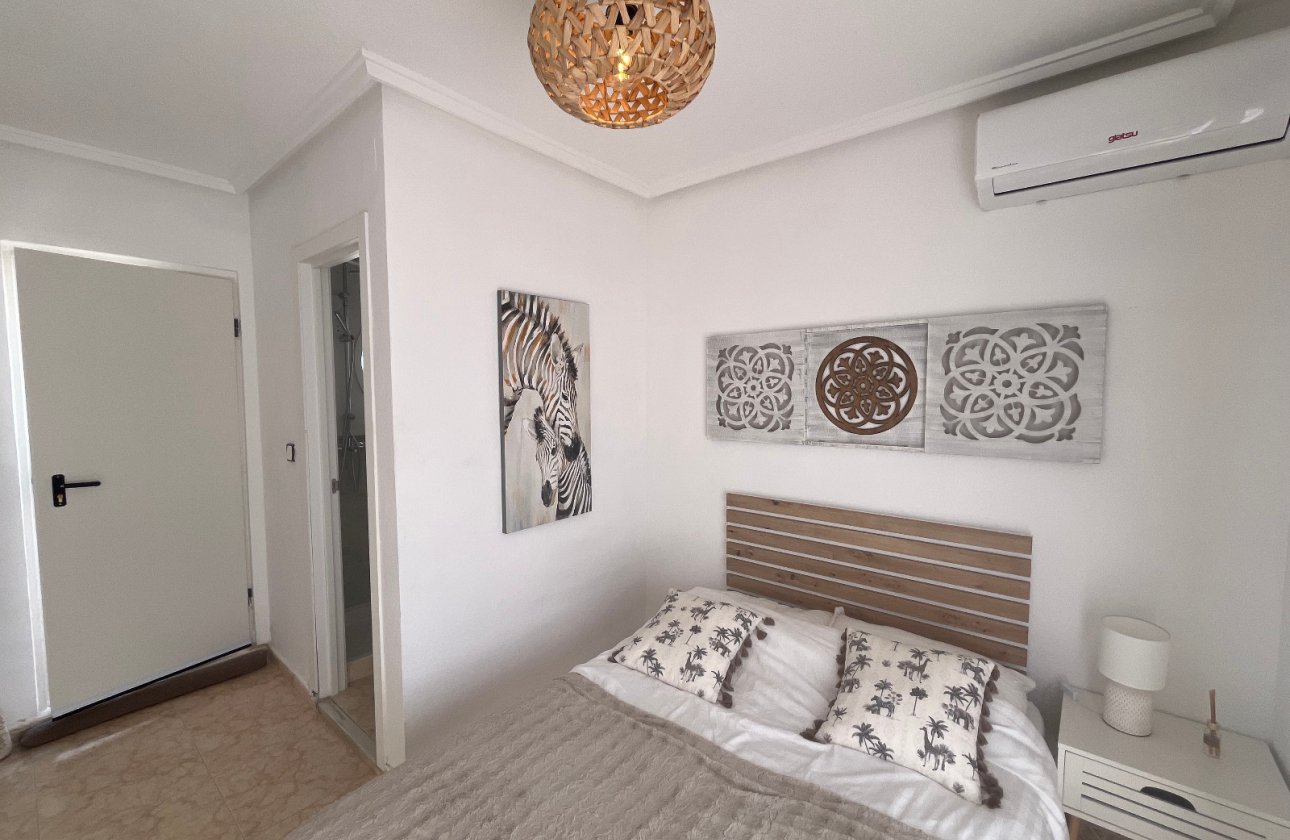 Resale - Townhouse -
Punta Prima - Serena