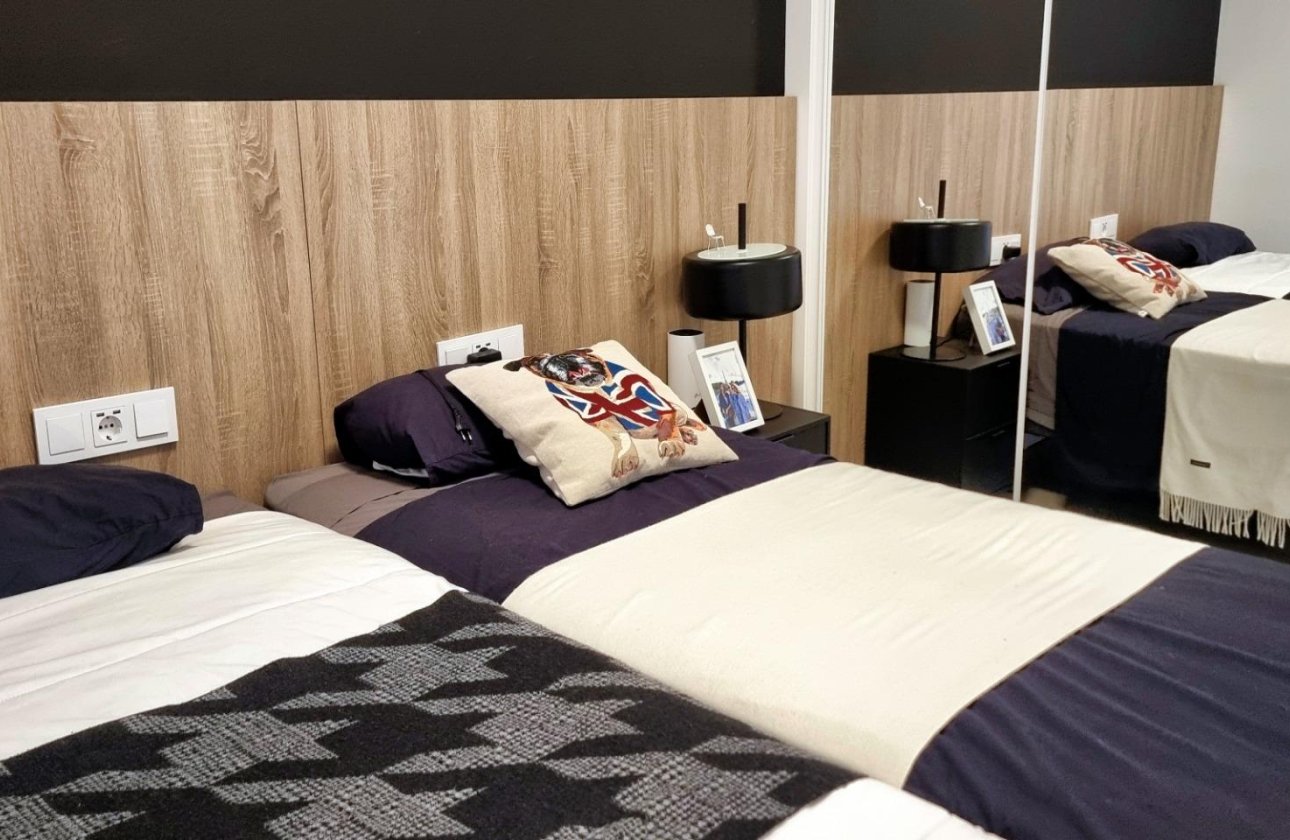 Resale - Upper floor bungalow -
Ciudad Quesada - Doña pepa