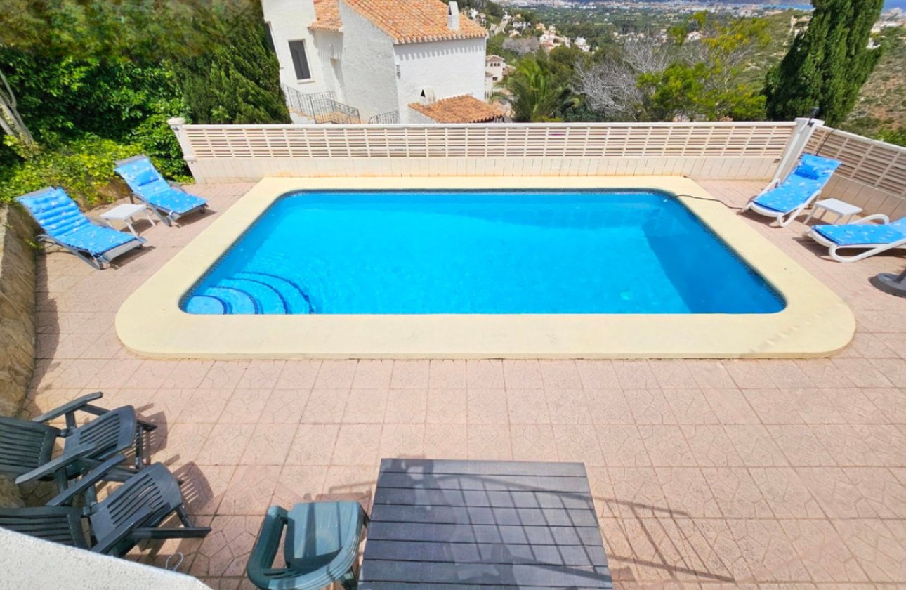 Resale - Villa -
Adsubia - Adsubia Centro