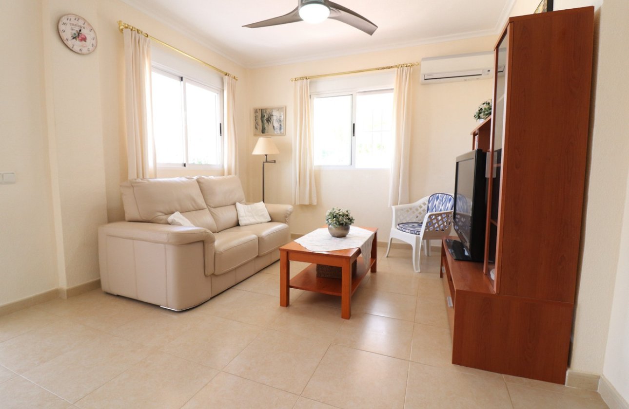 Resale - Villa -
Algorfa - Algorfa Centro