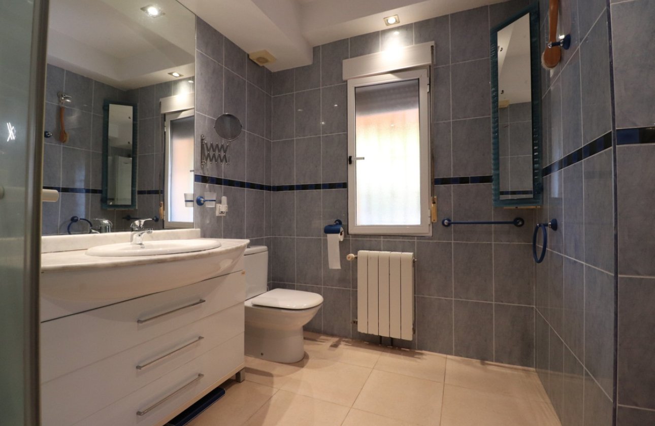 Resale - Villa -
Algorfa - Algorfa Centro