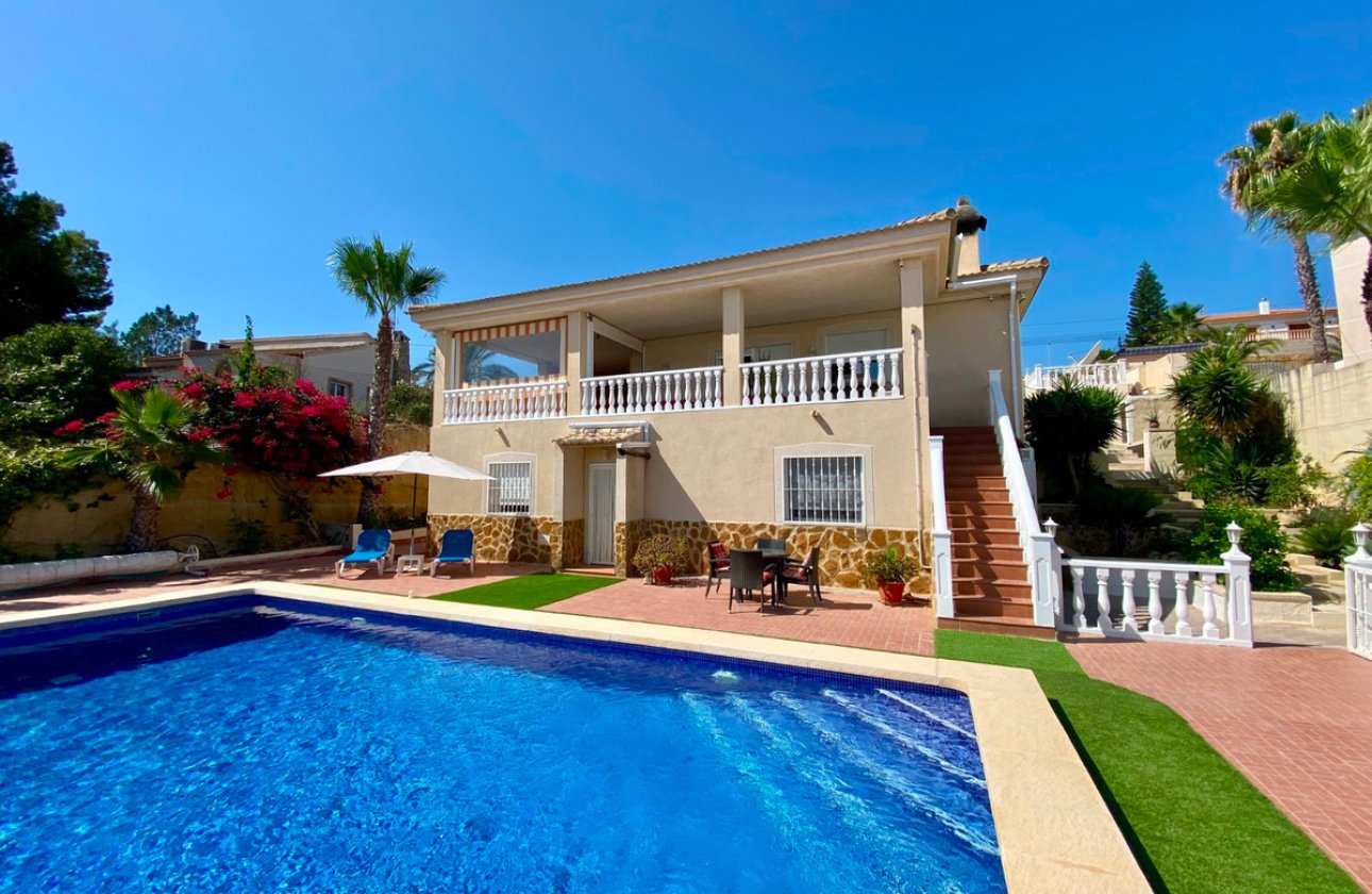 Resale - Villa -
Algorfa - Algorfa Centro
