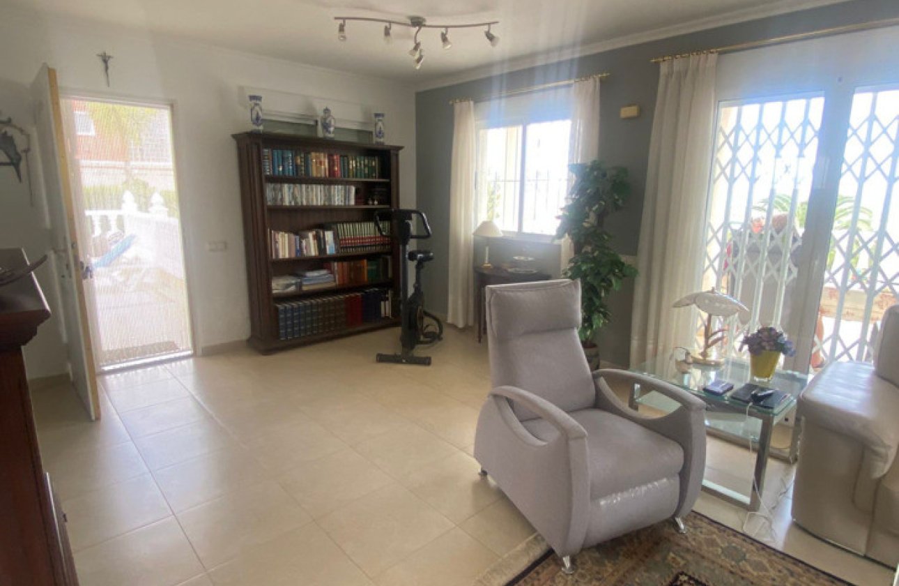 Resale - Villa -
Algorfa - Algorfa Centro