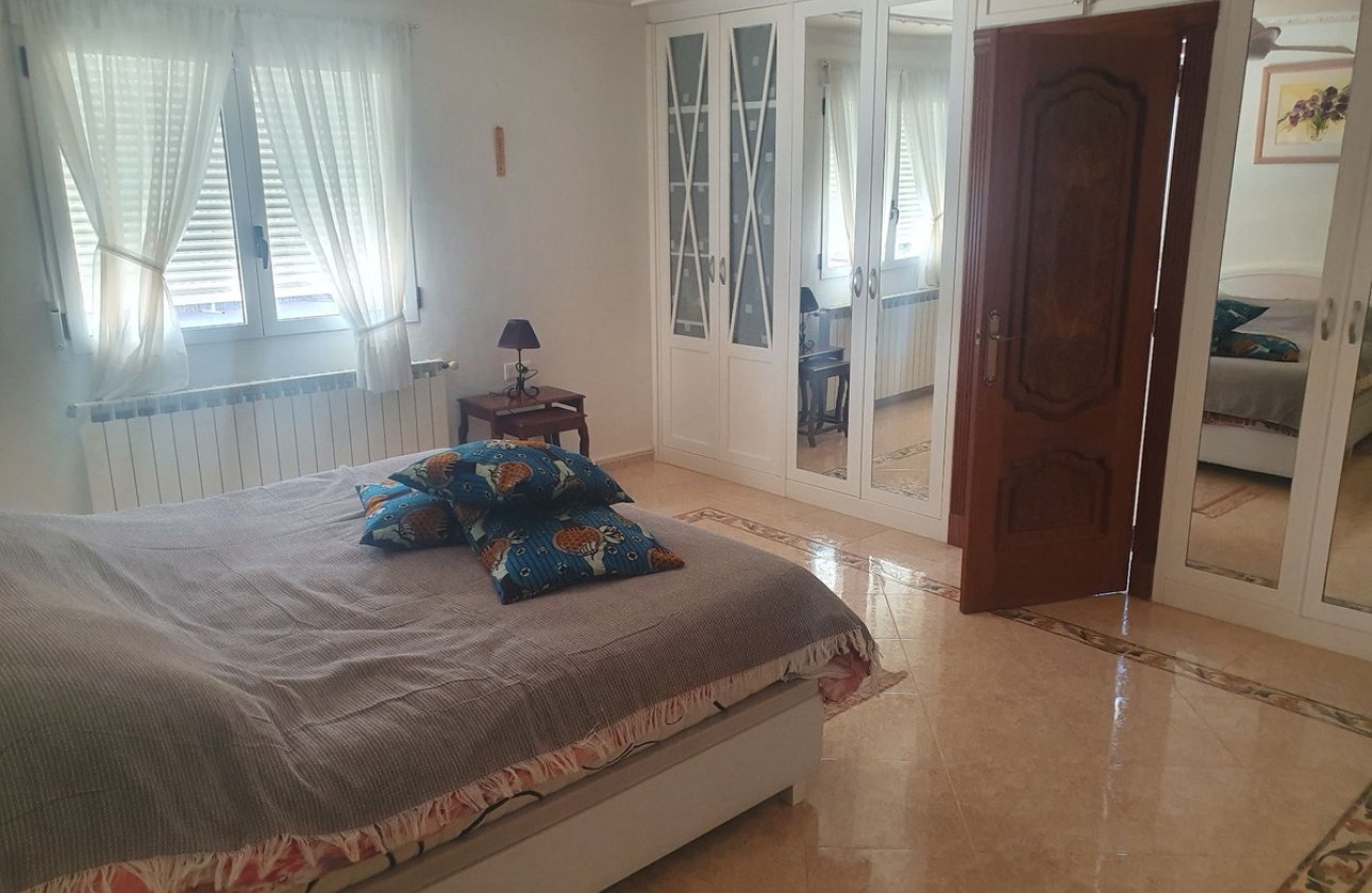 Resale - Villa -
Algorfa - Algorfa Centro