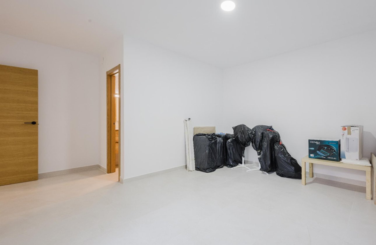 Resale - Villa -
Algorfa - Campo de Golf - Algorfa