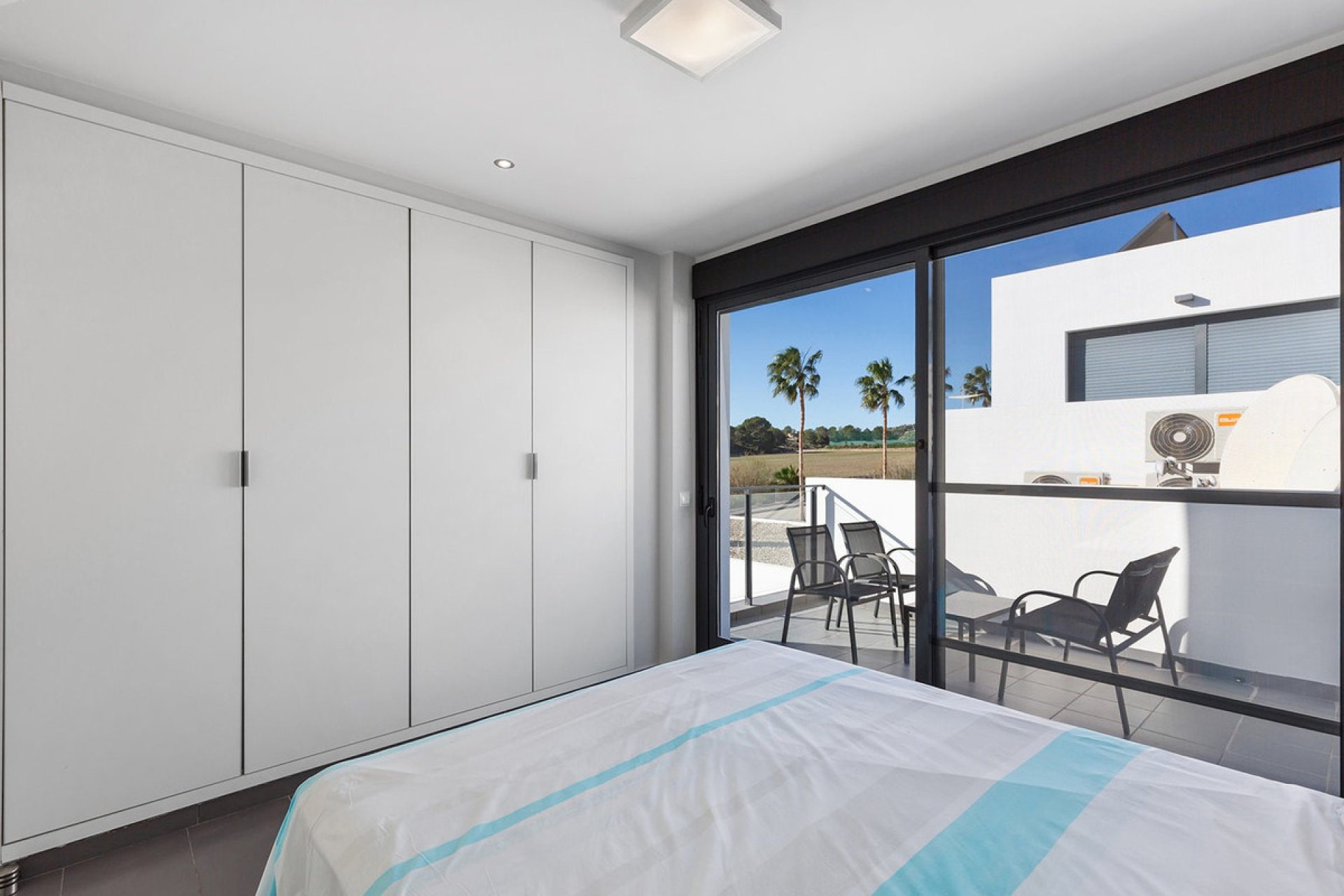 Resale - Villa -
Algorfa - La Finca Golf