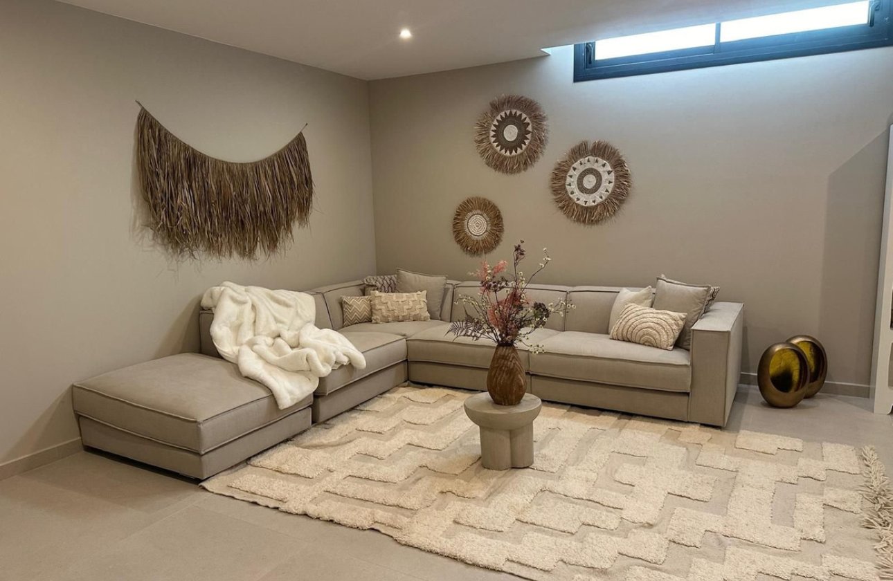 Resale - Villa -
Algorfa - La Finca Golf