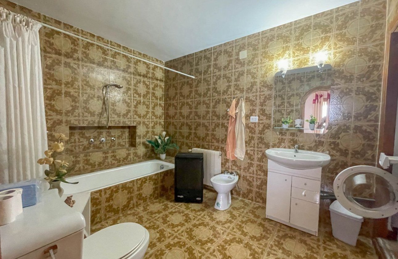 Resale - Villa -
Algorfa - Montemar