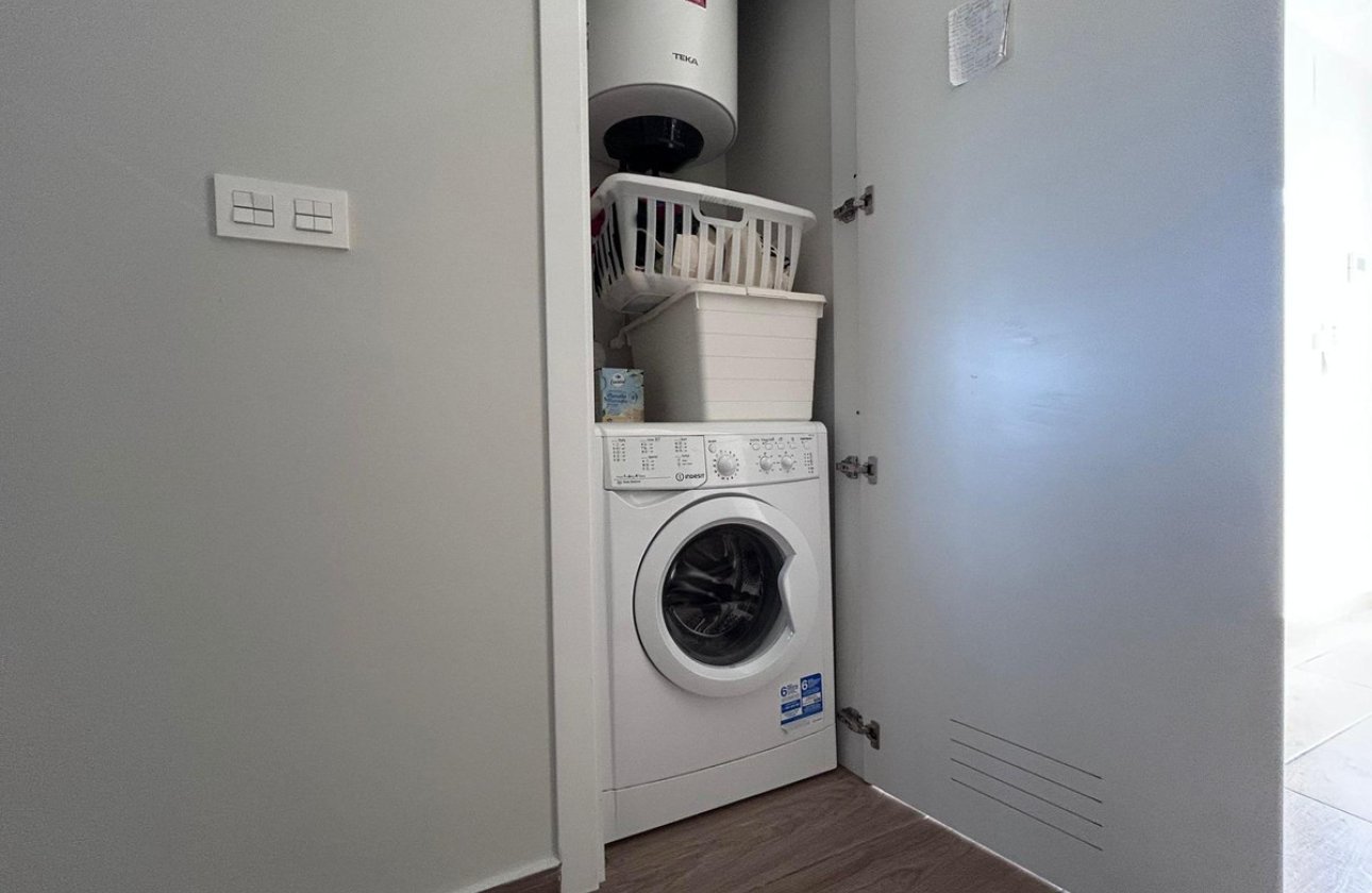 Resale - Villa -
Alicante - Alicante Centro