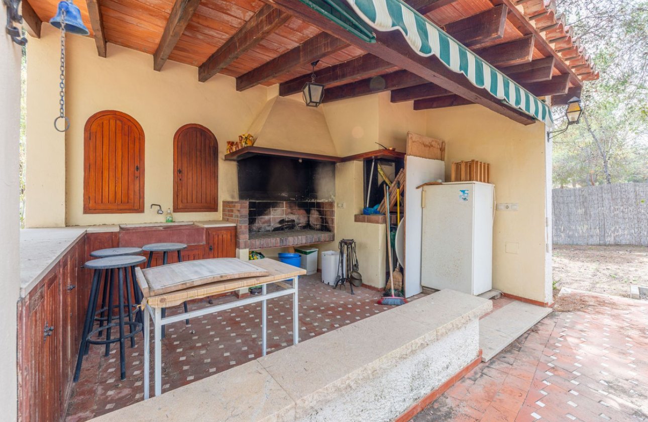 Resale - Villa -
Alicante - Alicante Centro