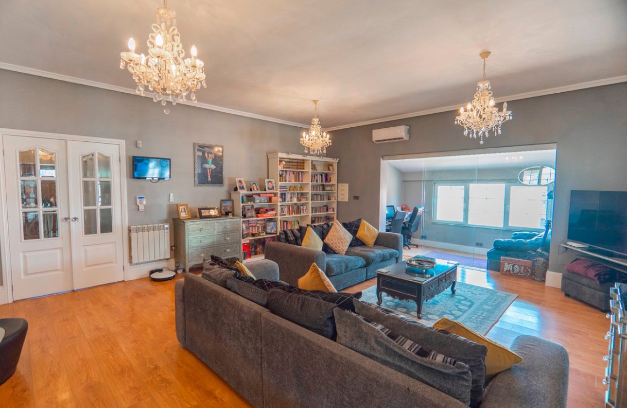 Resale - Villa -
Almoradí - Heredades