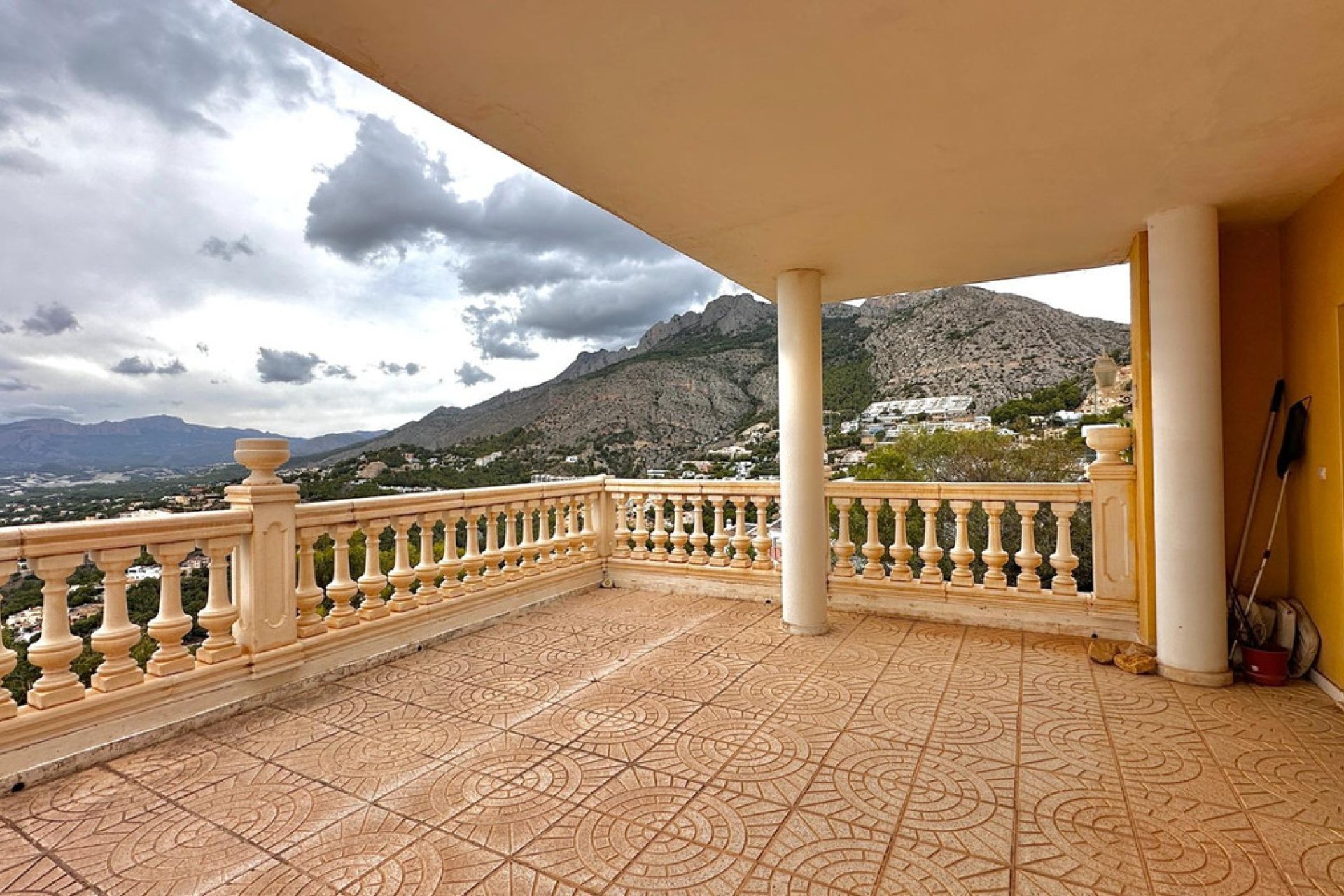 Resale - Villa -
Altea - Altea Centro