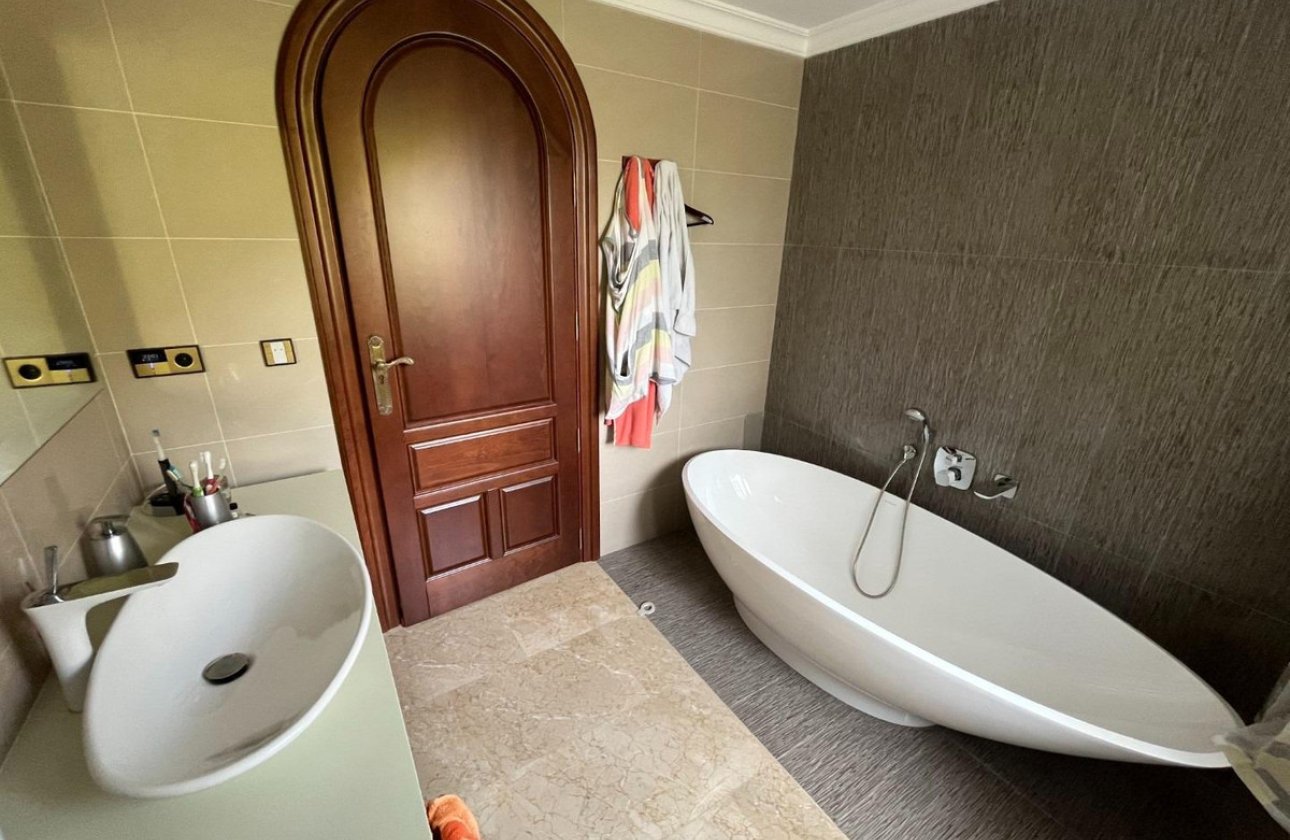 Resale - Villa -
Altea - Altea Centro