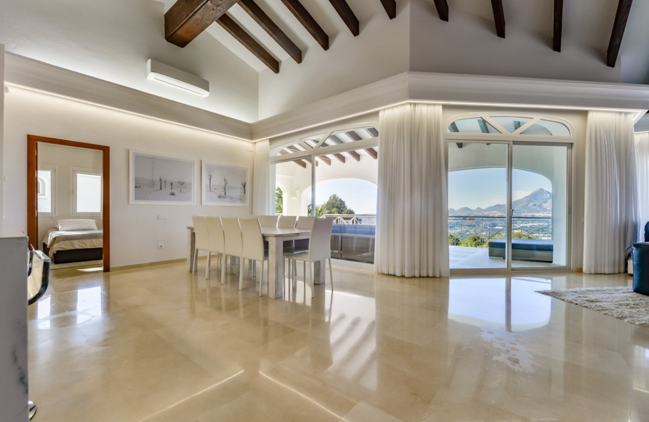 Resale - Villa -
Altea - Altea Centro