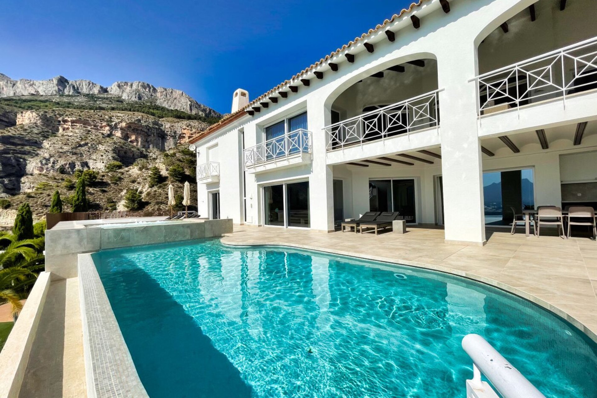 Resale - Villa -
Altea - Altea la Vieja - Altea la Vella