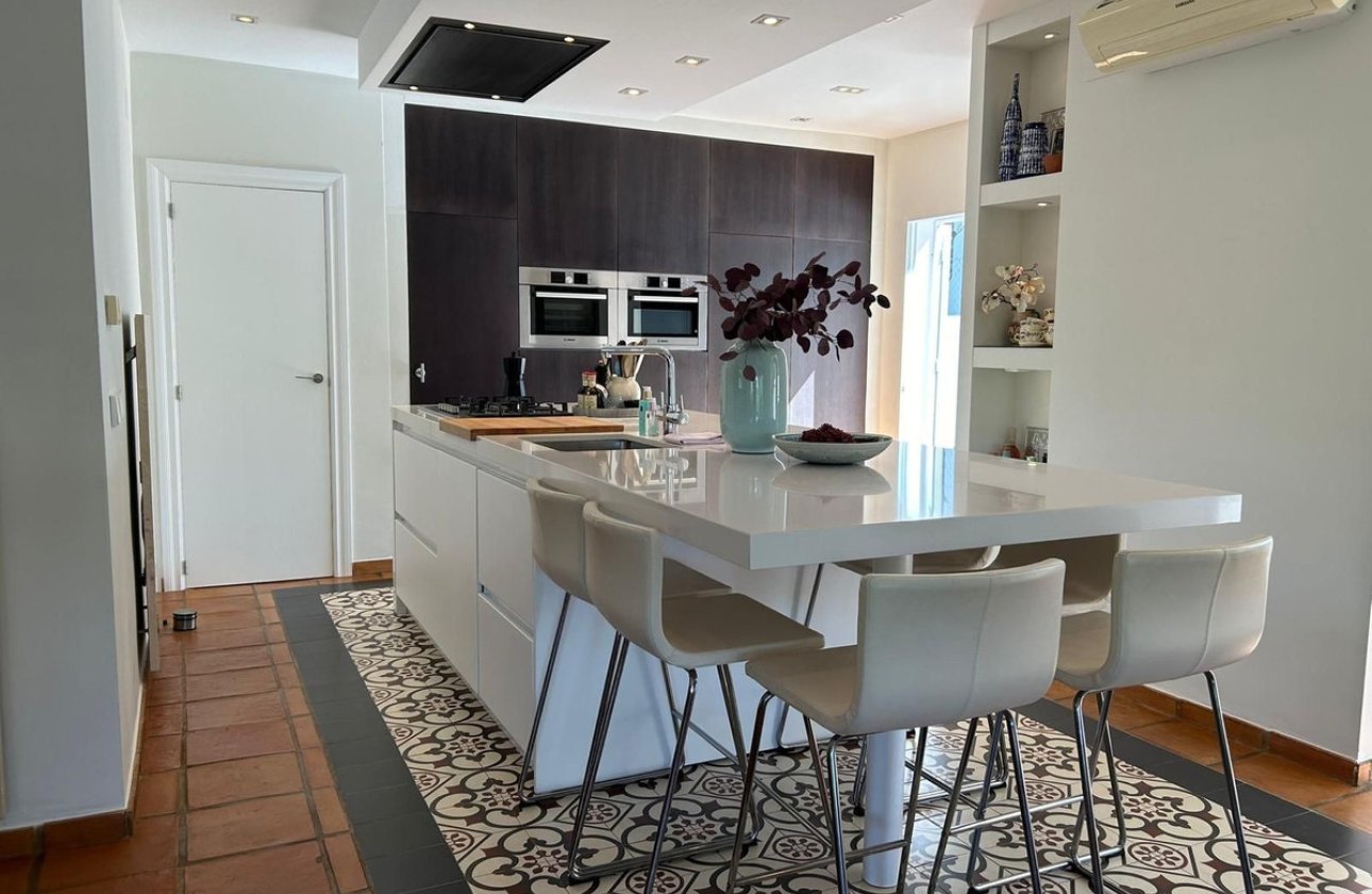 Resale - Villa -
Altea - Altea la Vieja - Altea la Vella