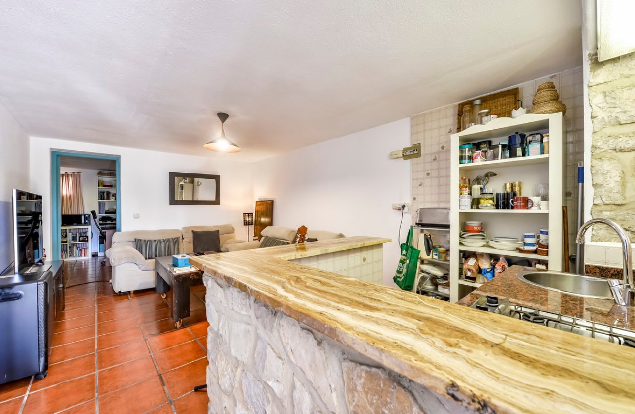 Resale - Villa -
Benidorm - Benidorm Centro