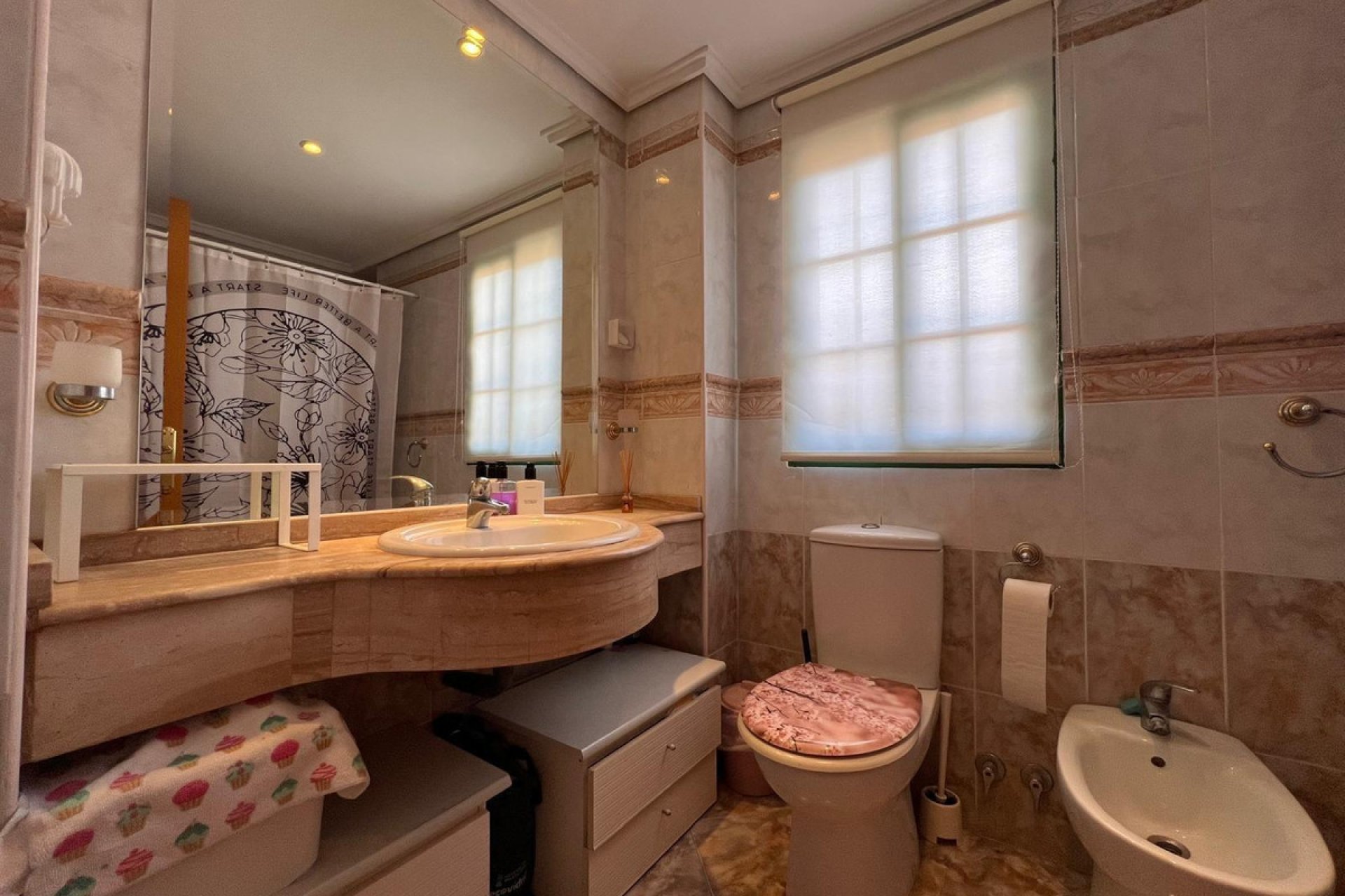 Resale - Villa -
Benidorm - Benidorm Centro