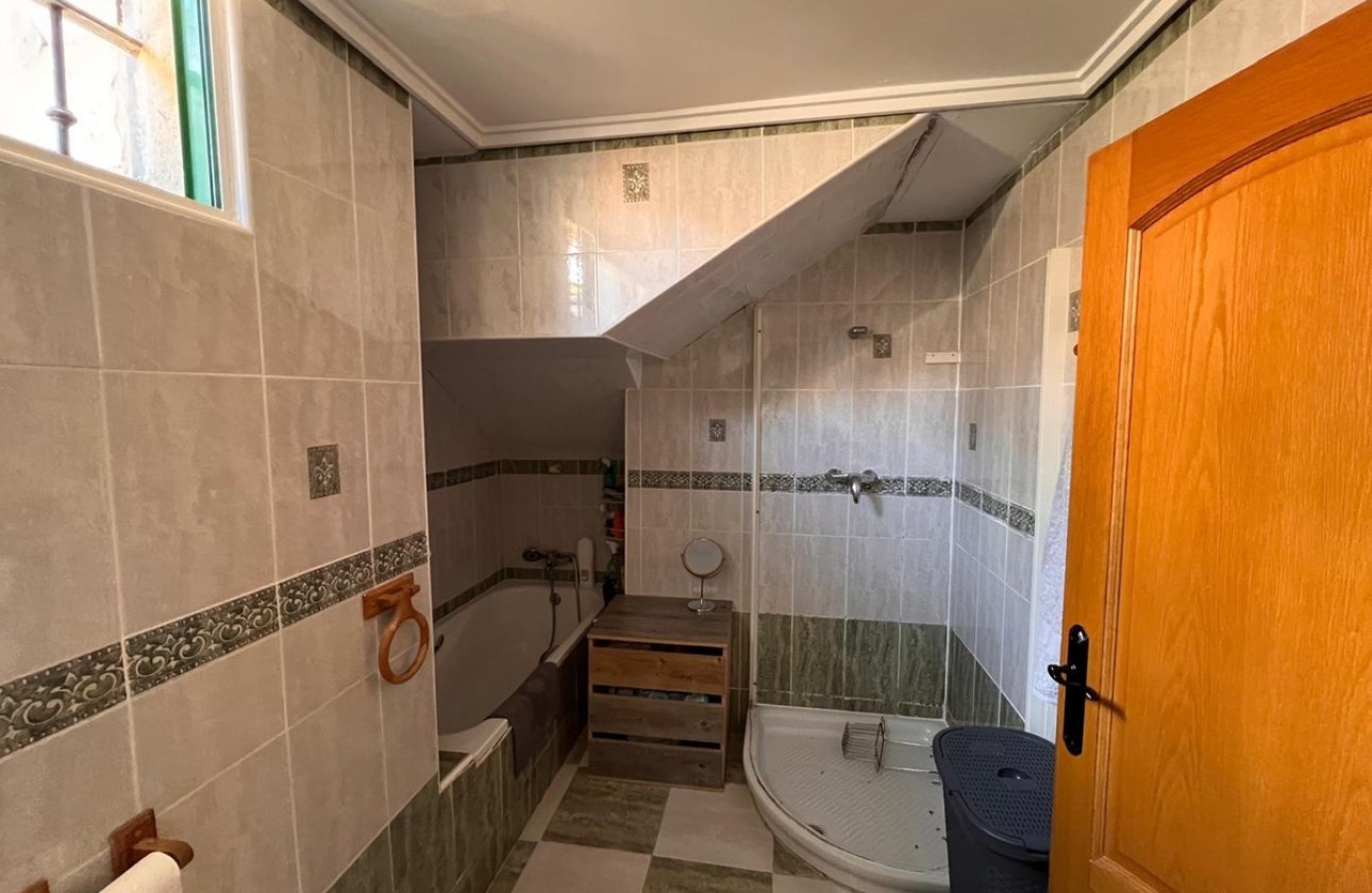 Resale - Villa -
Benidorm - Benidorm Centro