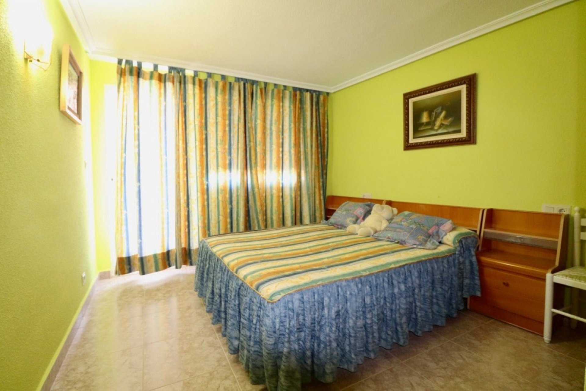 Resale - Villa -
Benidorm - Benidorm Centro