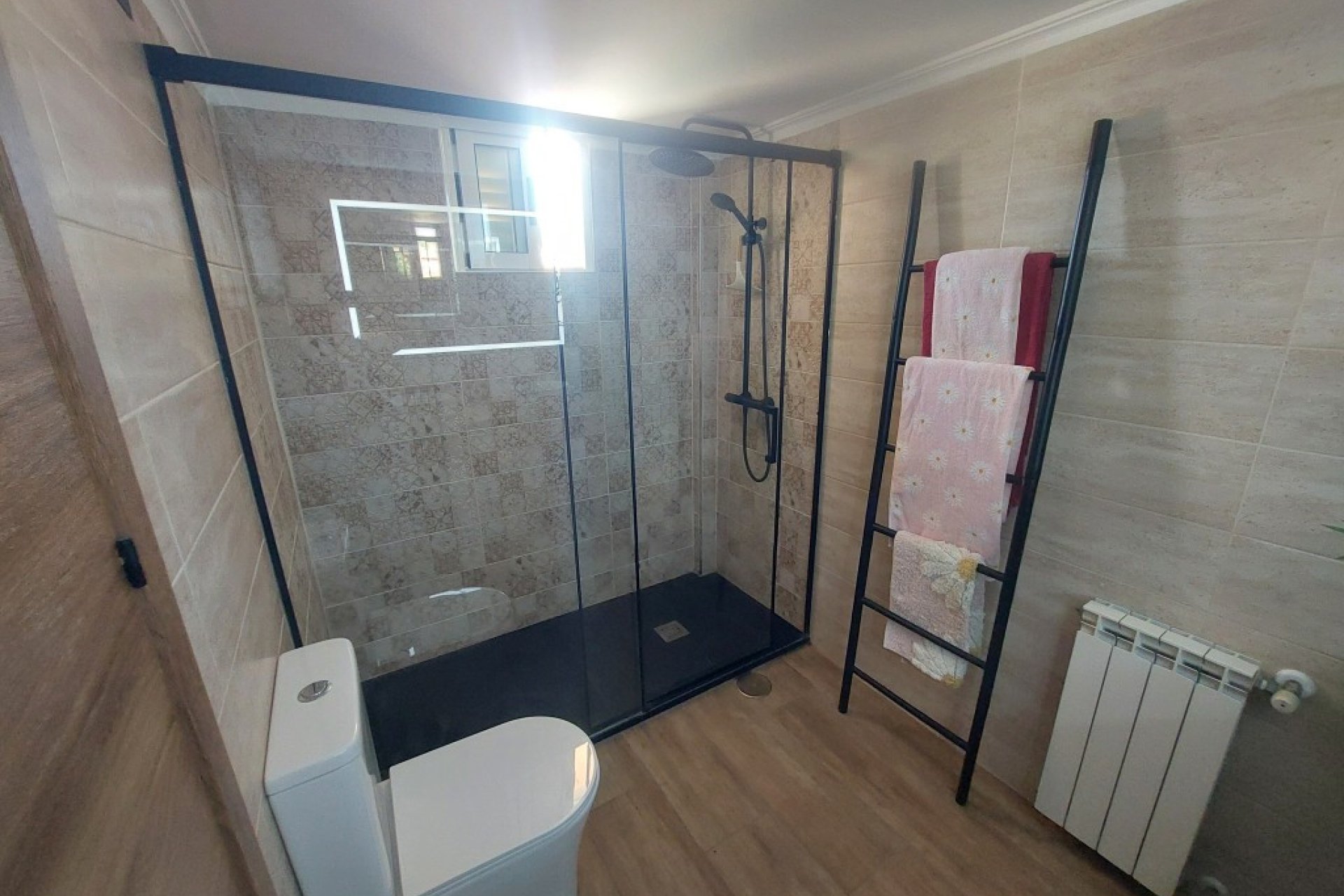 Resale - Villa -
Benidorm - Benidorm Centro