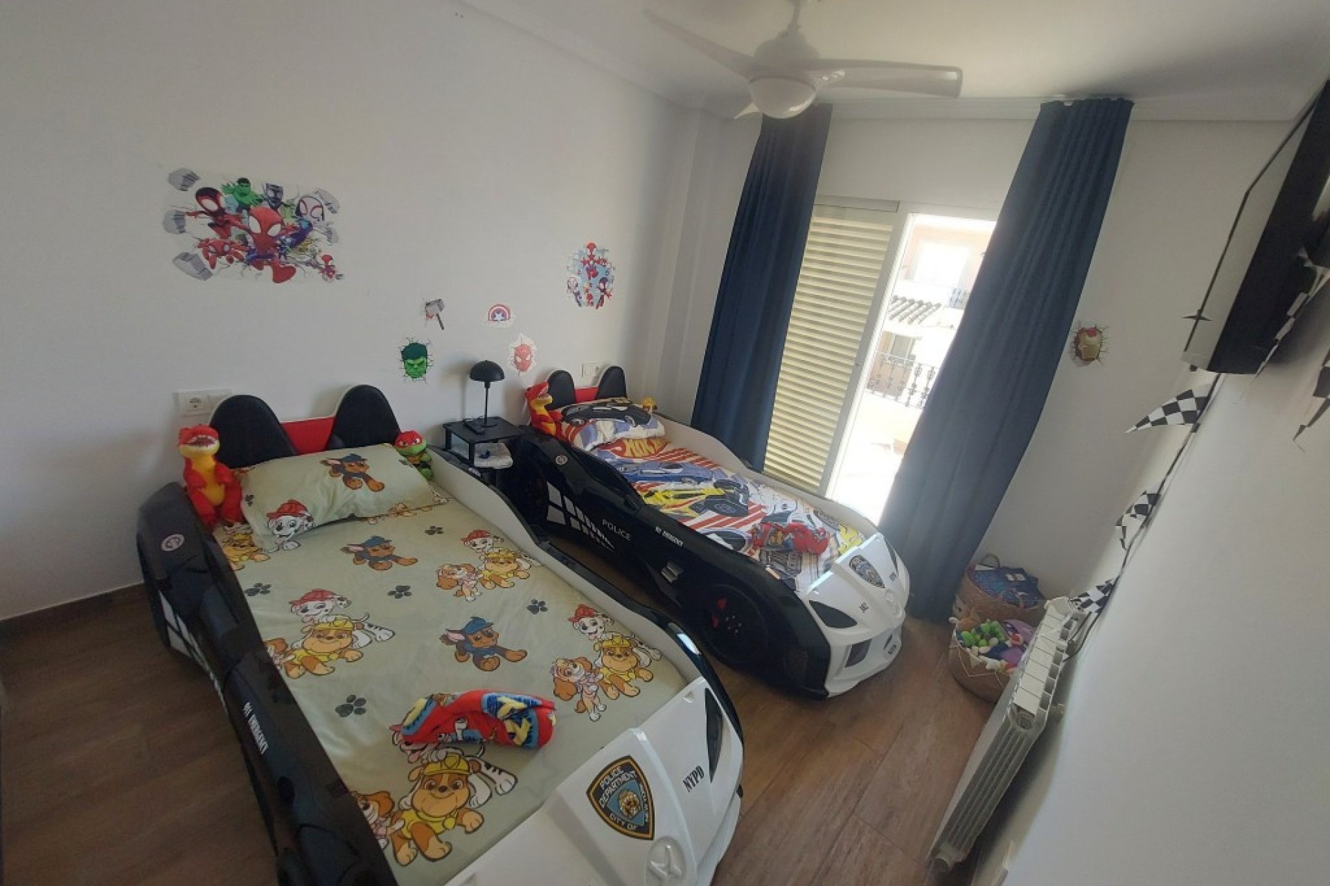 Resale - Villa -
Benidorm - Benidorm Centro