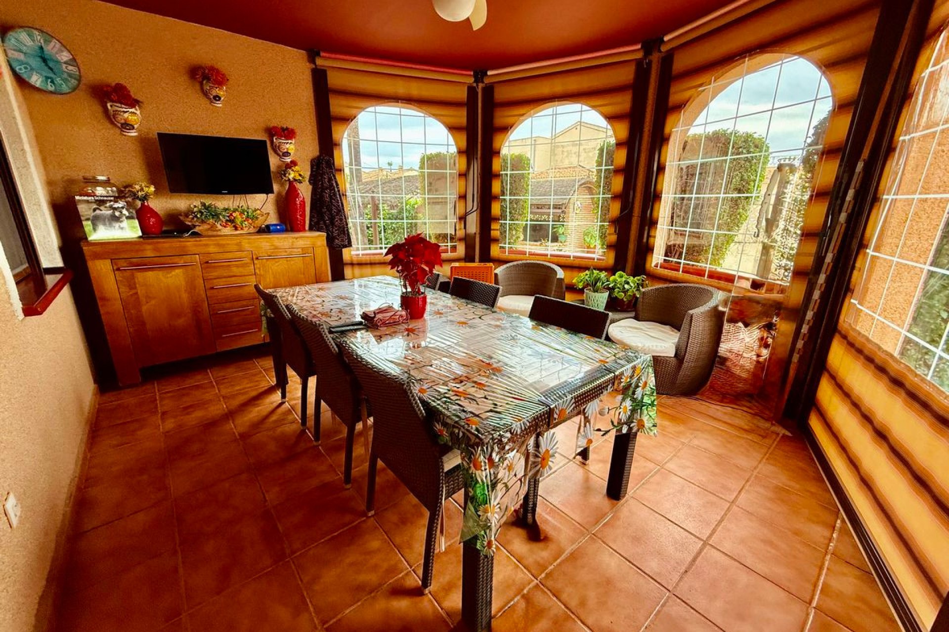 Resale - Villa -
Benijofar