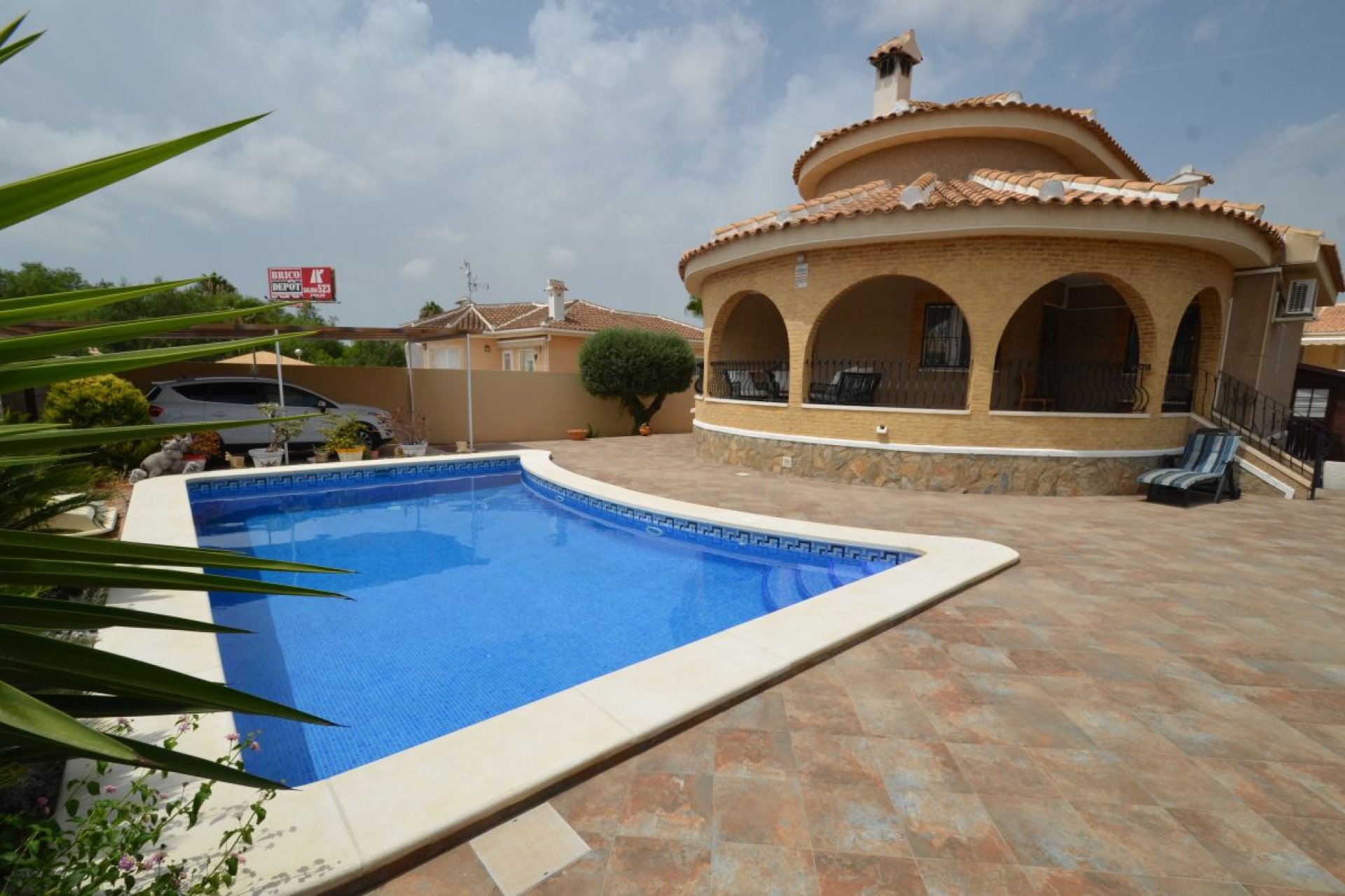 Resale - Villa -
Benijofar