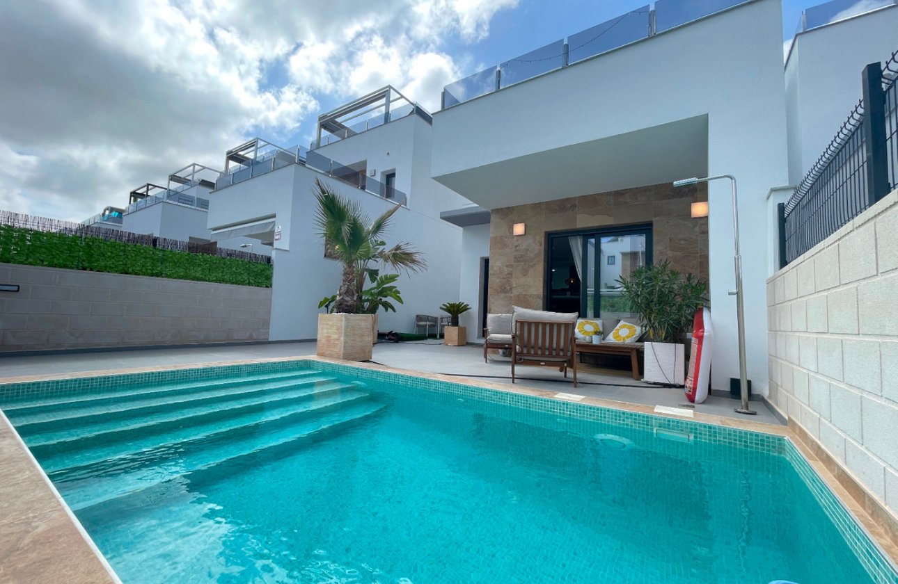 Resale - Villa -
Benijofar