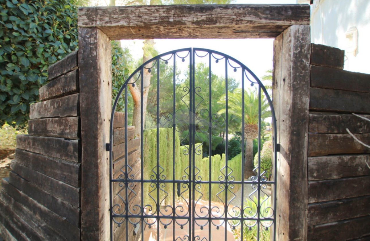 Resale - Villa -
Benissa - Benissa Centro