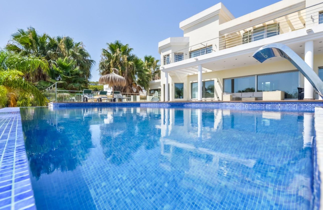 Resale - Villa -
Benissa - Benissa Centro