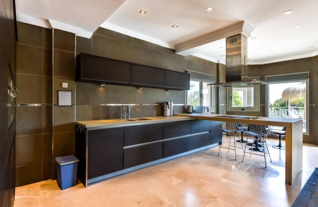 Resale - Villa -
Benissa - Benissa Centro