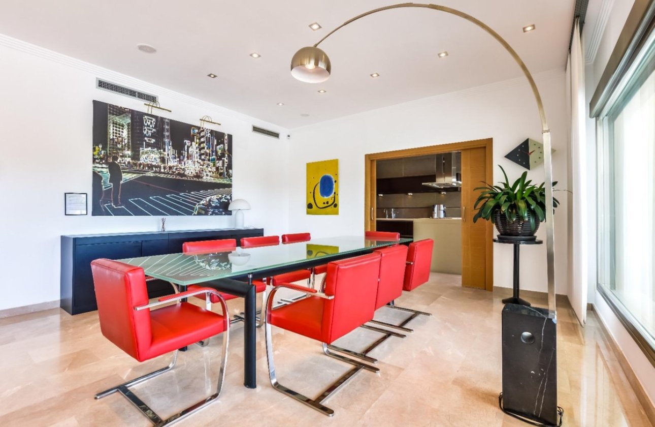 Resale - Villa -
Benissa - Benissa Centro