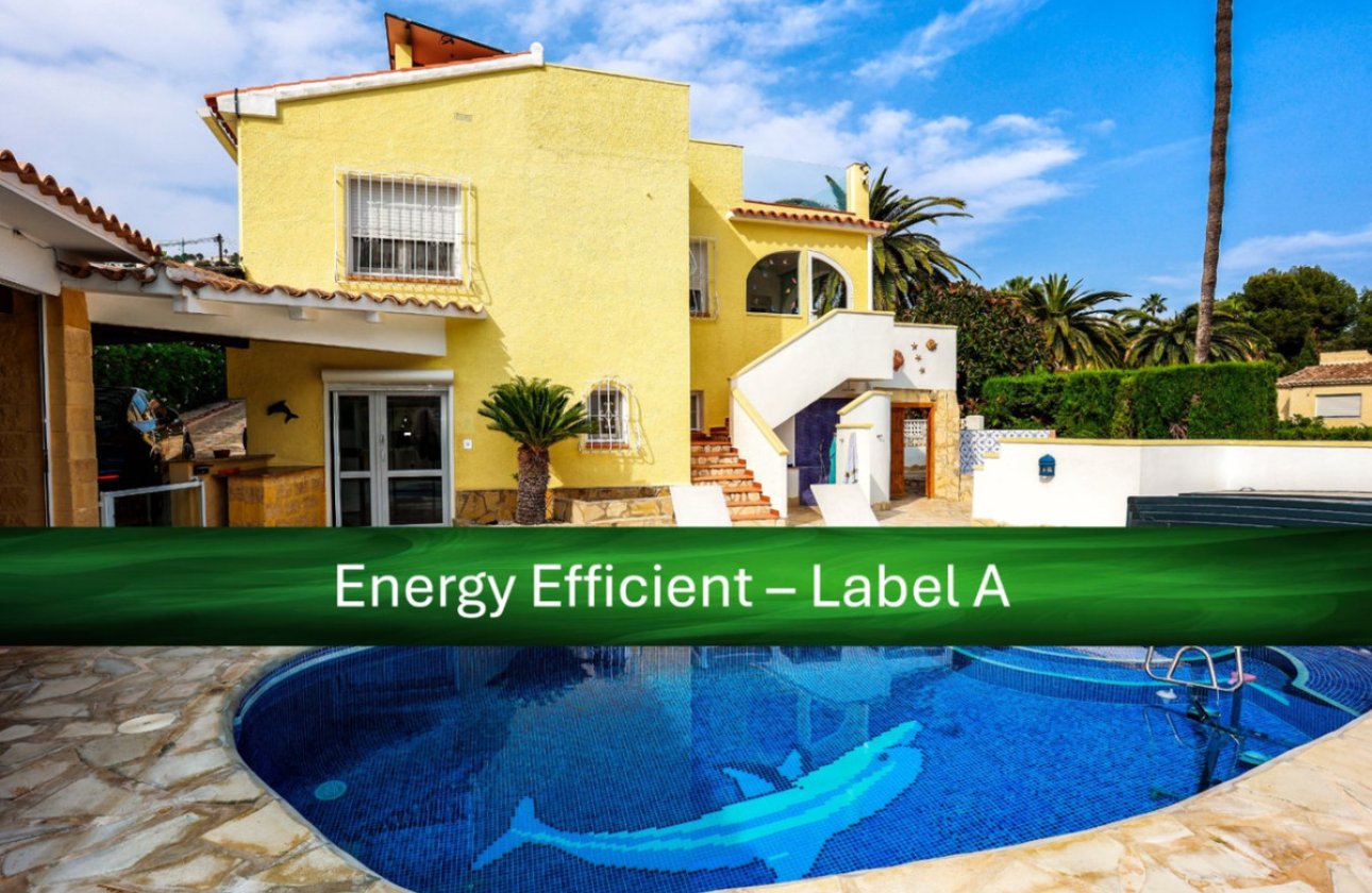 Resale - Villa -
Benissa - Benissa Centro