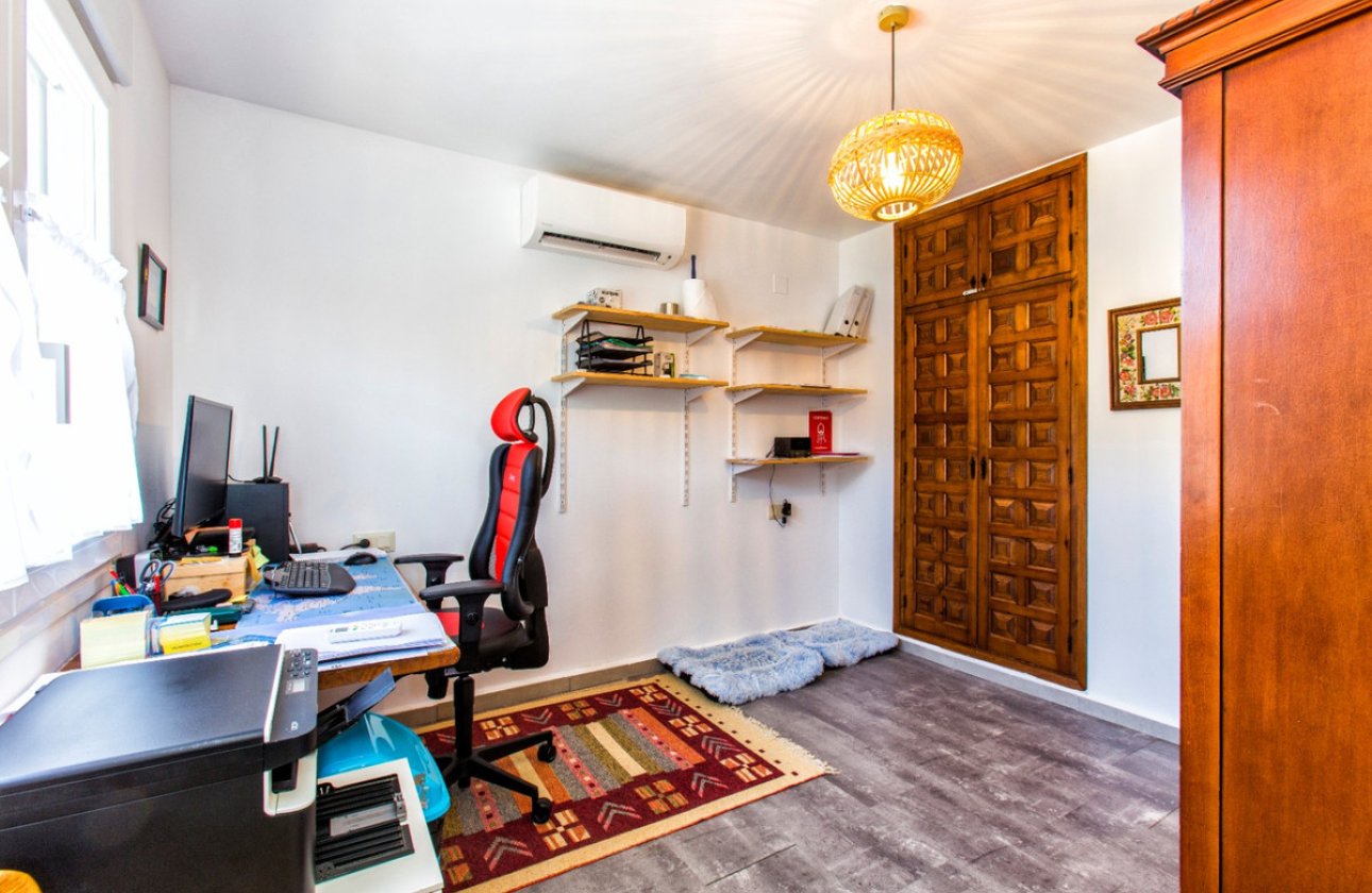 Resale - Villa -
Benissa - Benissa Centro