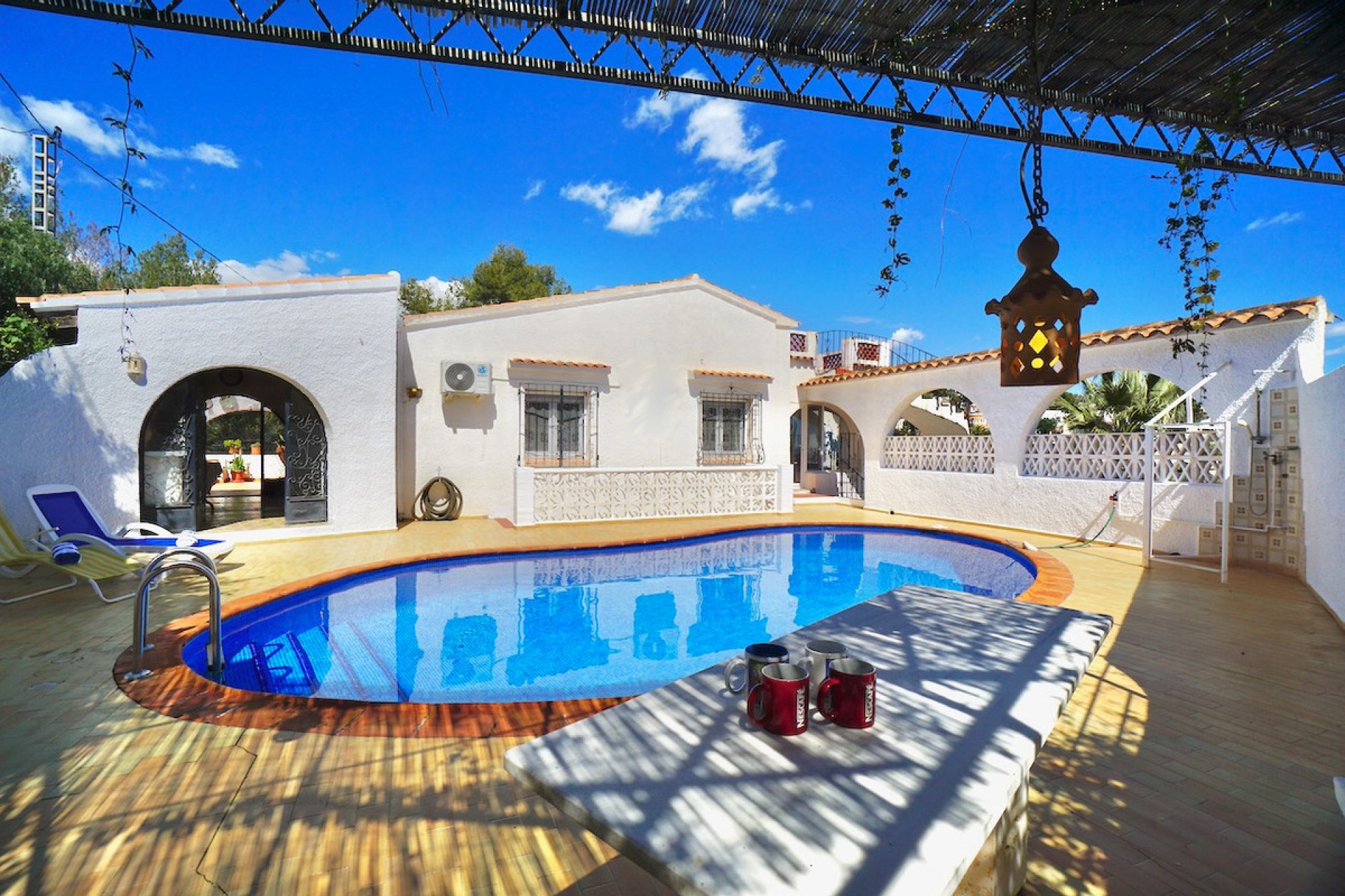 Resale - Villa -
Benissa - Benissa Centro