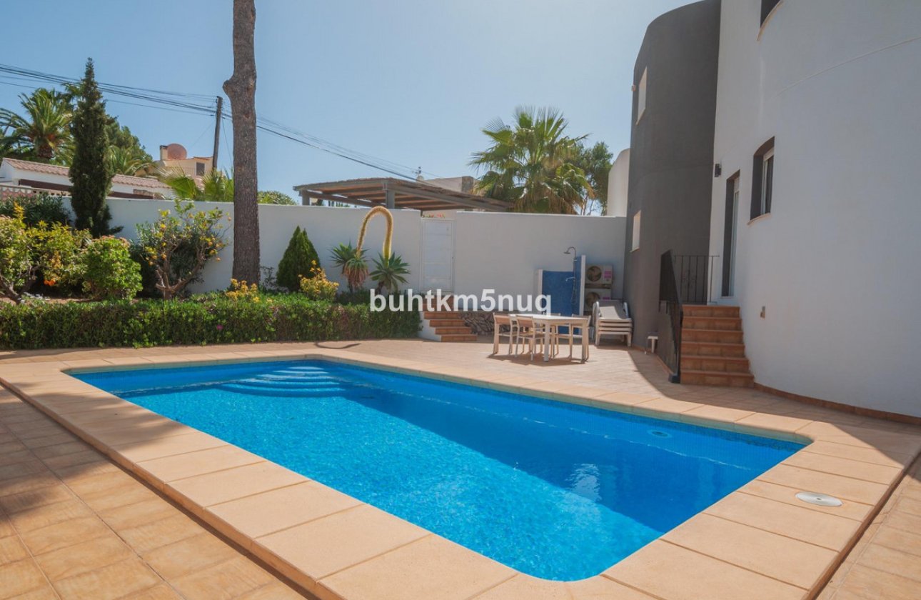 Resale - Villa -
Benissa - Benissa Centro