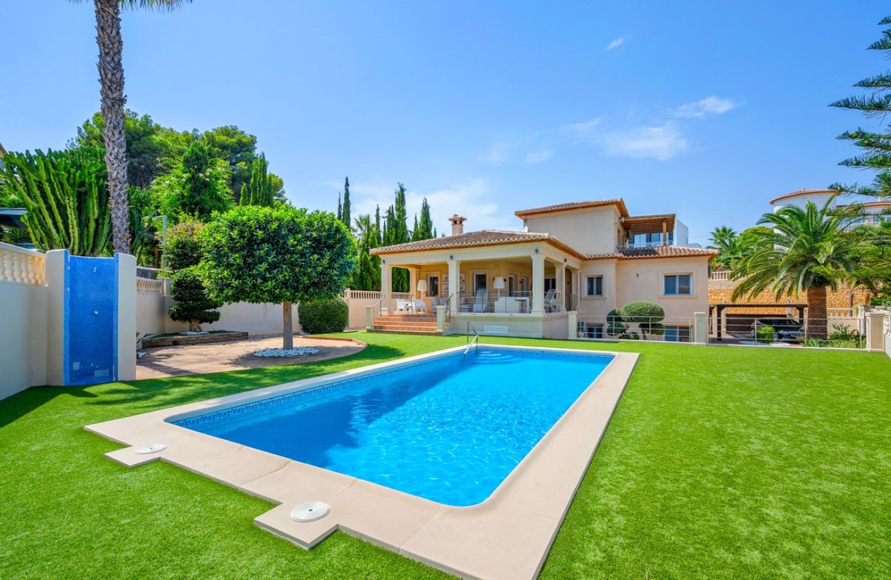 Resale - Villa -
Benissa - Benissa Centro