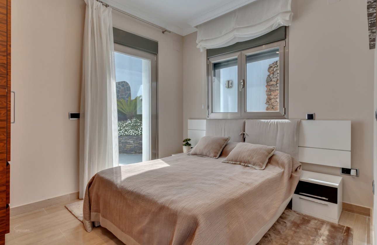 Resale - Villa -
Benissa - Benissa Centro