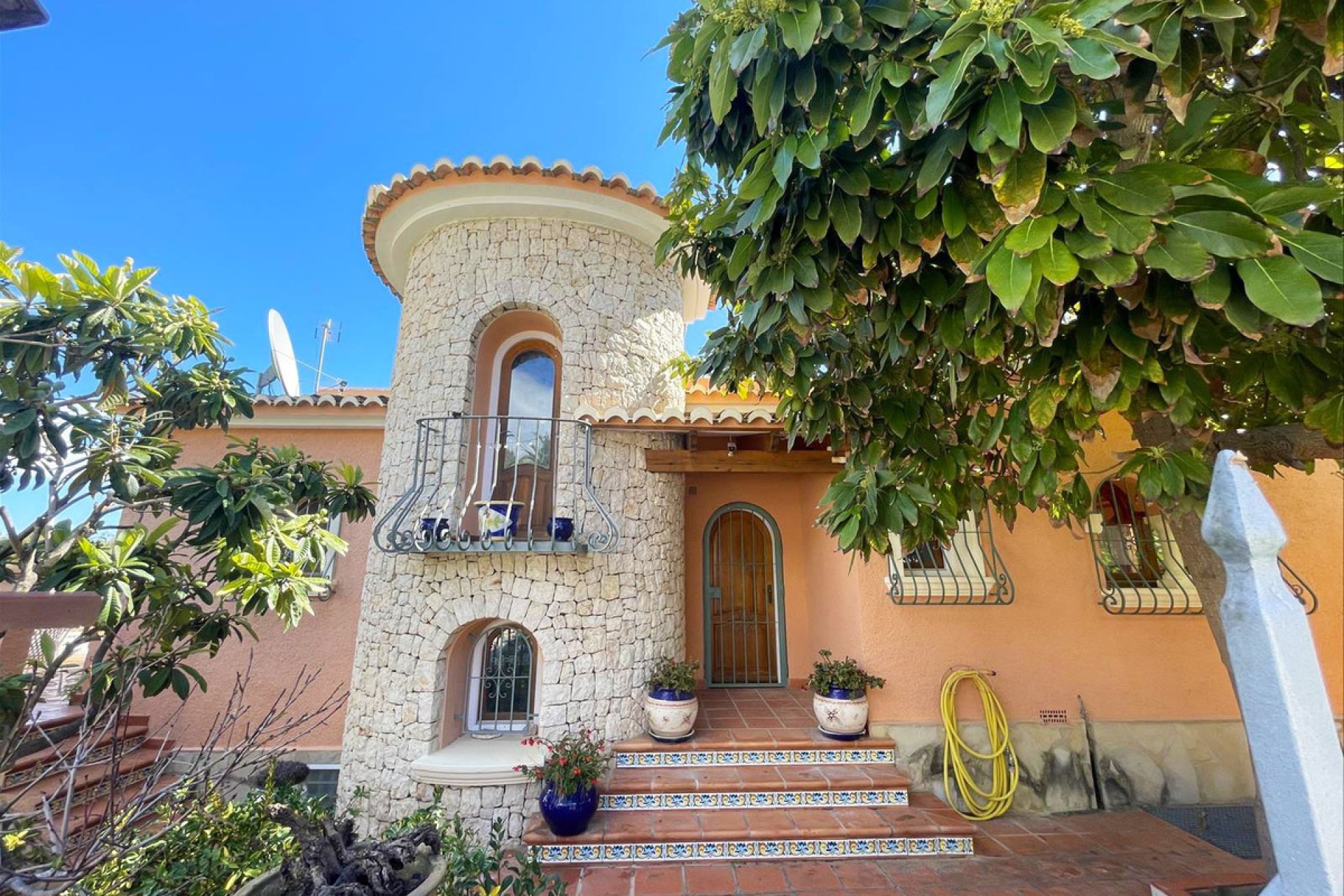 Resale - Villa -
Benissa - Benissa Centro