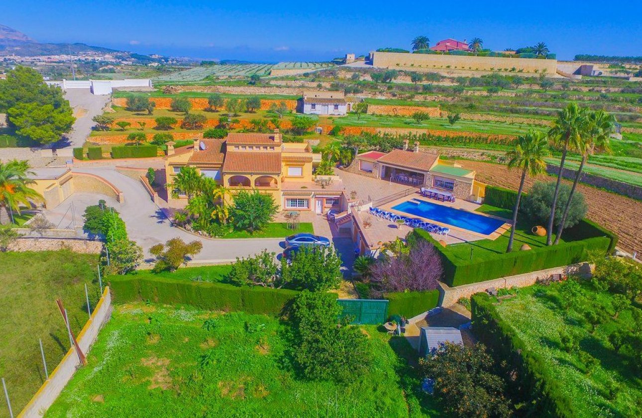 Resale - Villa -
Benissa - Benissa Centro