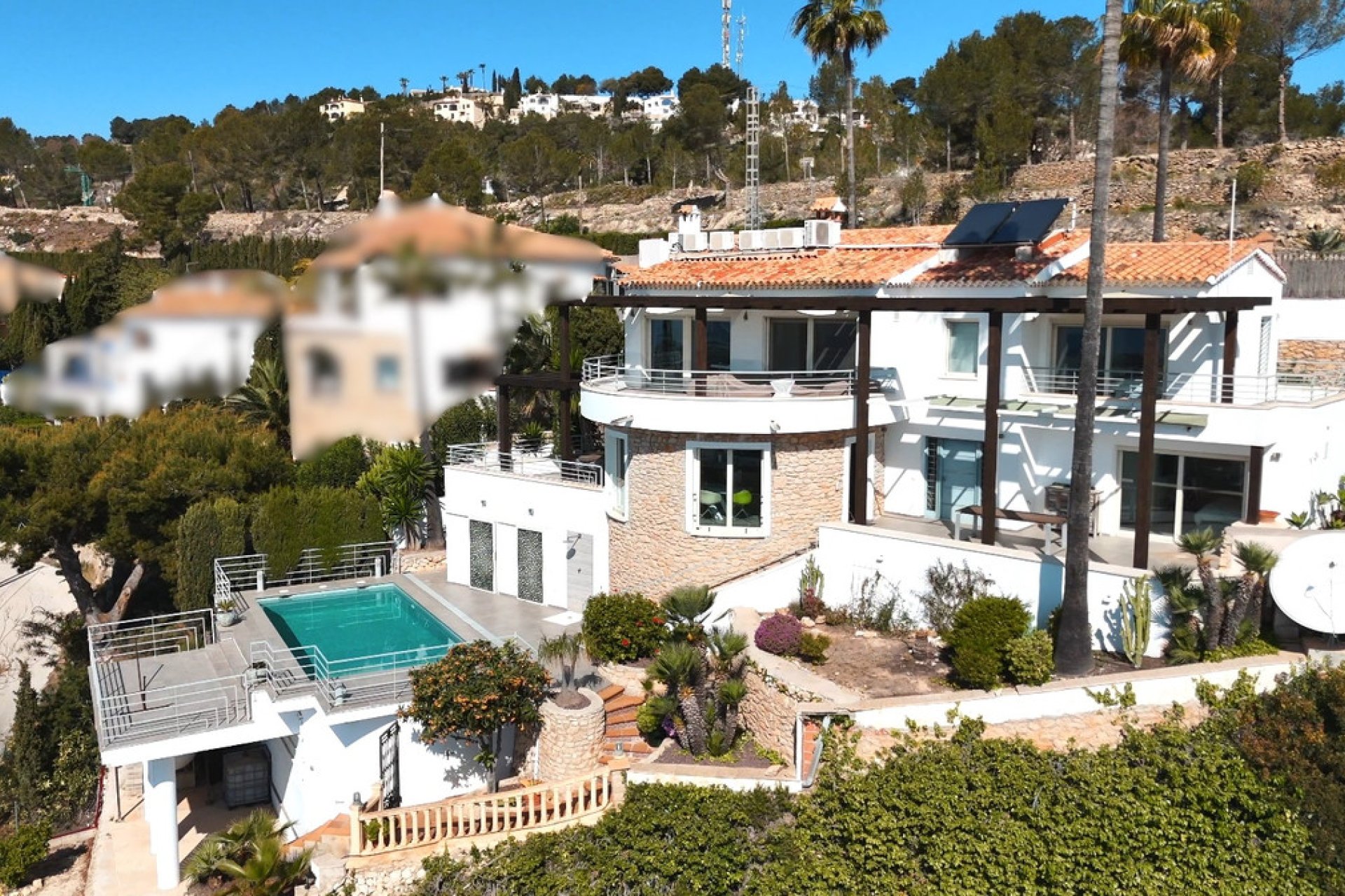 Resale - Villa -
Benissa - La Fustera