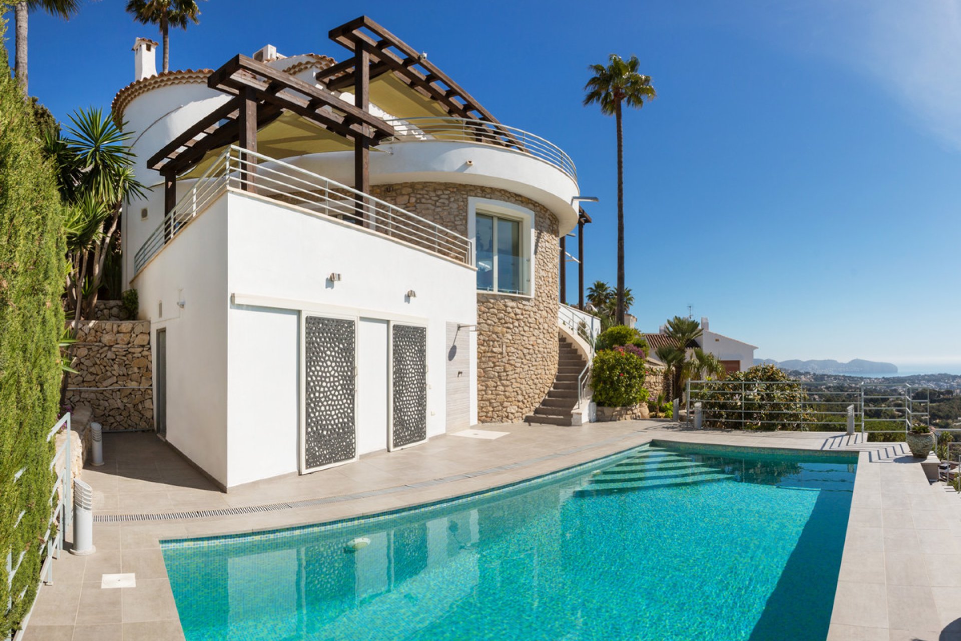 Resale - Villa -
Benissa - La Fustera